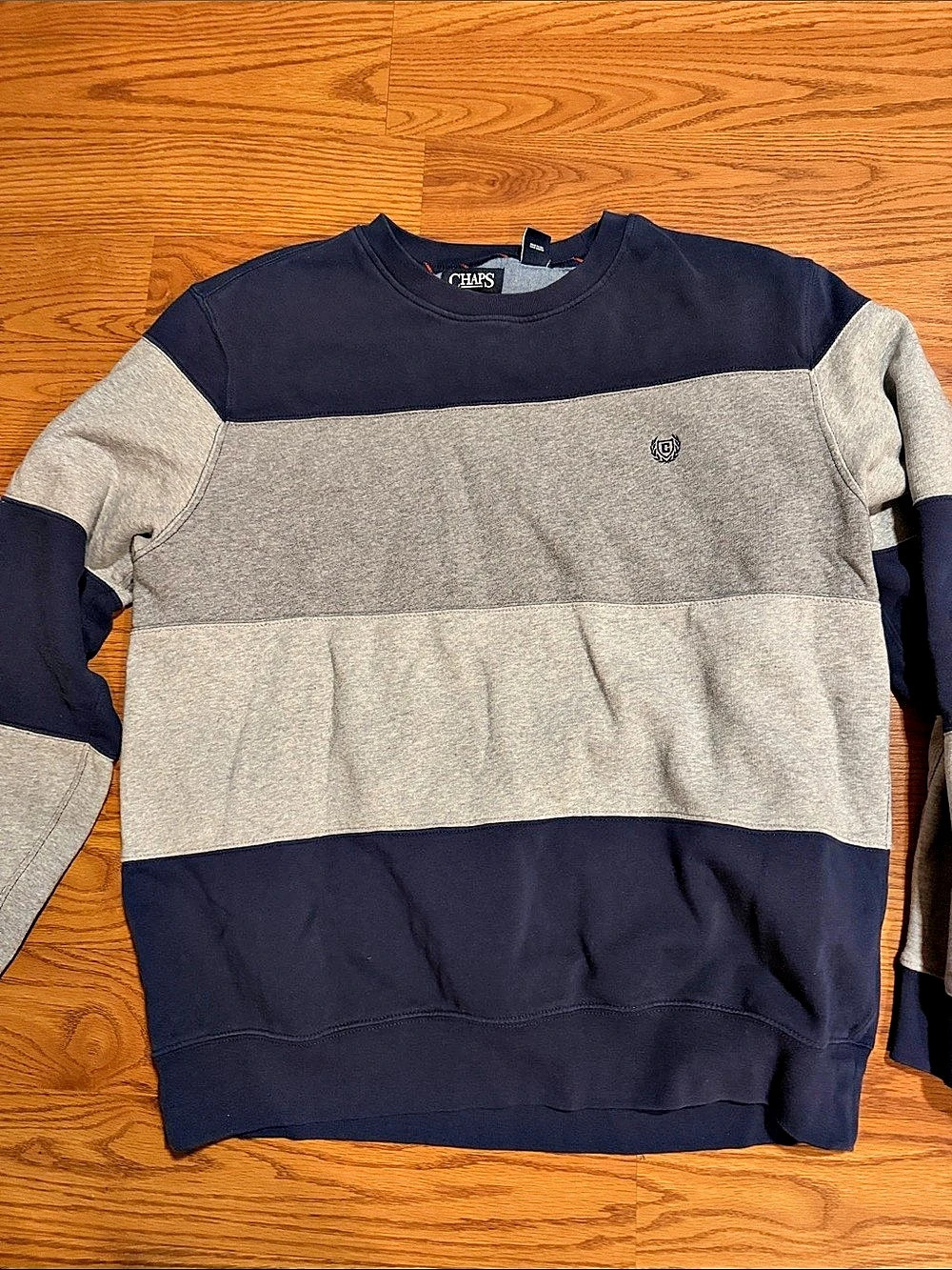 Chaps Men's Color Block Sweatshirt XL